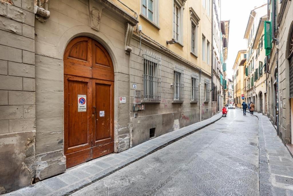 La Casa Di Ugo-A Due Passi Dal Duomo Apartment Firenze Bagian luar foto